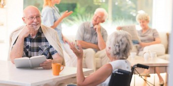 Как оформить пожилого человека в дом престарелых